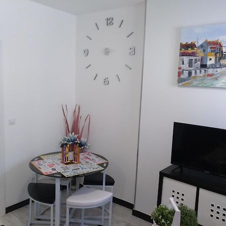 Apartamento Cigueena 1 Zaragoza Exterior foto