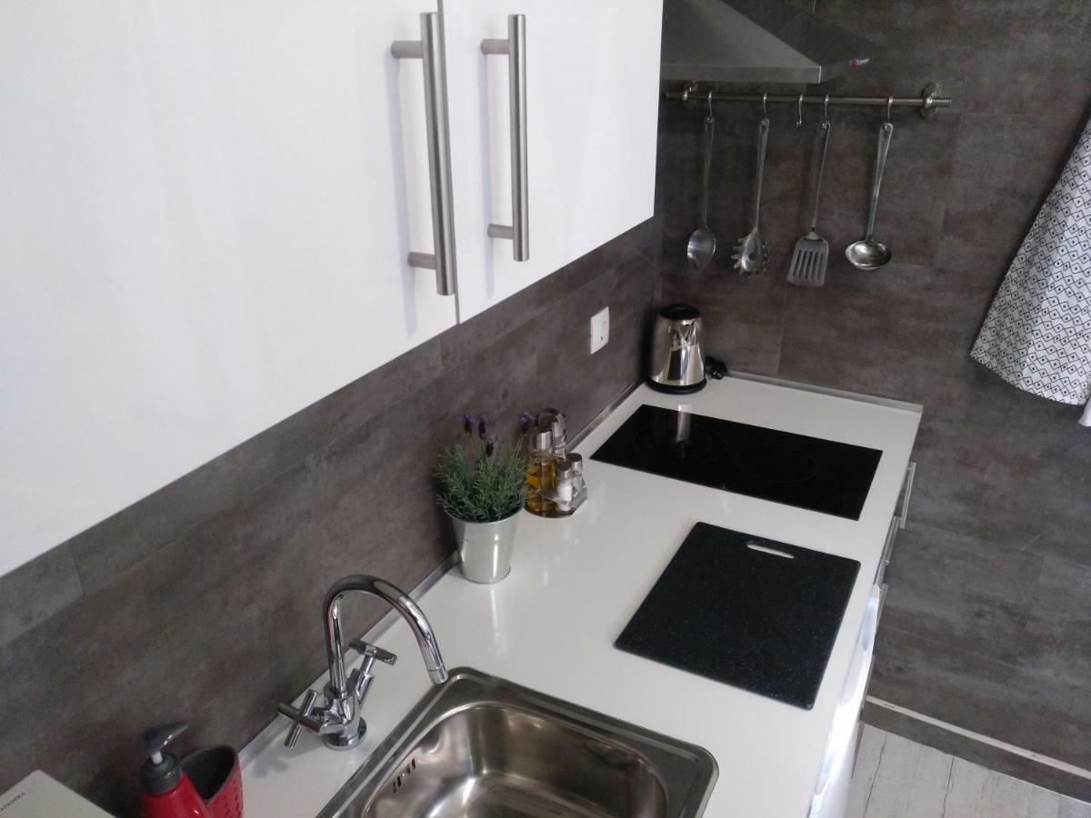 Apartamento Cigueena 1 Zaragoza Exterior foto