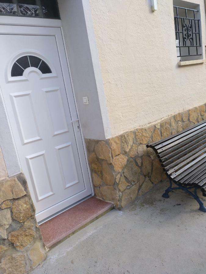 Apartamento Cigueena 1 Zaragoza Exterior foto